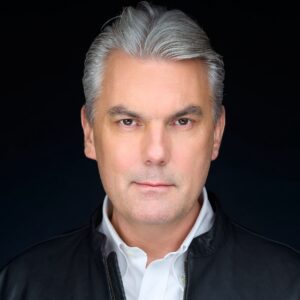 Dr Aleksander Poniewierski