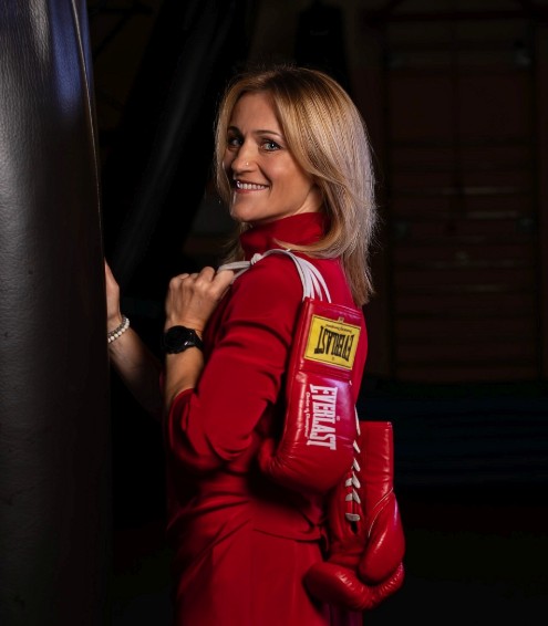 Iwona Guzowska – wielokrotna mistrzyni świata w kickboxingu i boksie