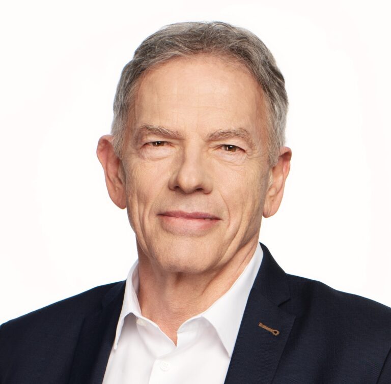 prof. Dariusz Rosati